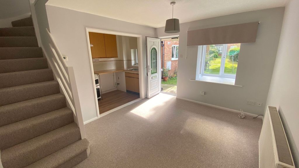 Property photo 2 of 6