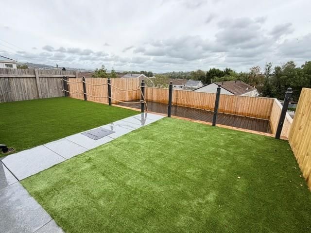 Property photo 3 of 25