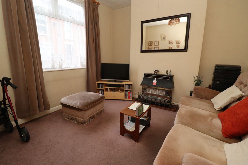 Property photo 2 of 10 Img_5041