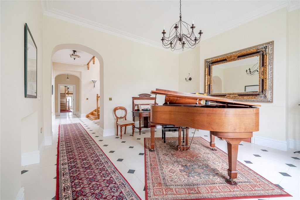 Property photo 3 of 31 Picture No. 34