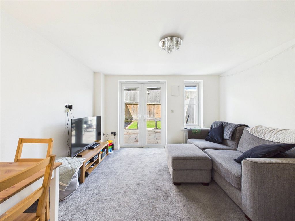 Property photo 2 of 17 Picture No. 09