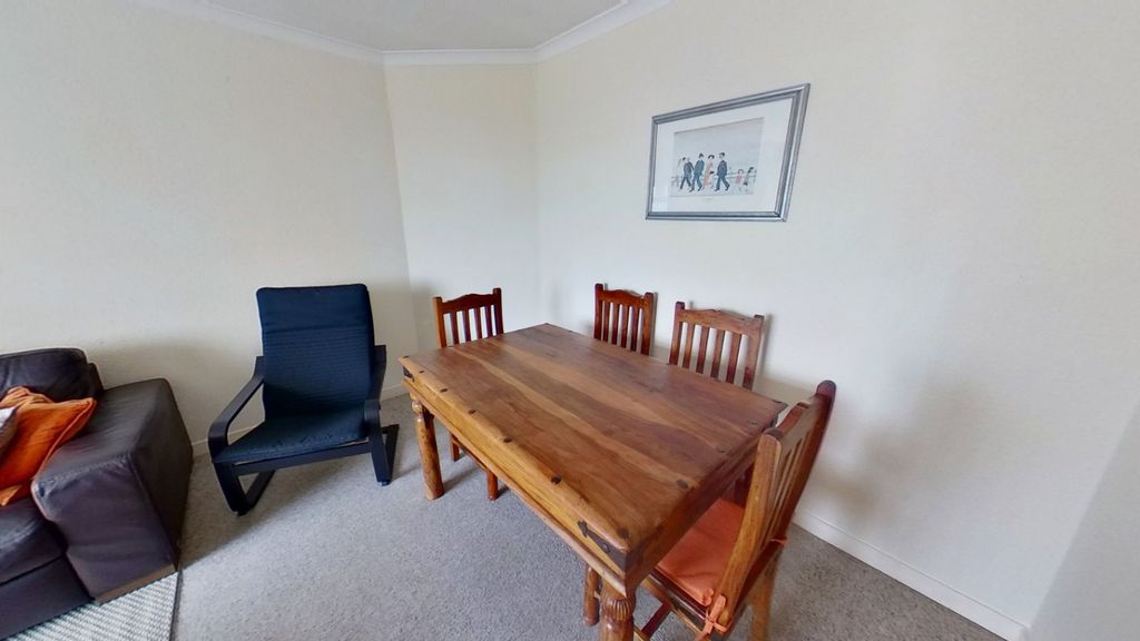 Property photo 3 of 10 Photo 3