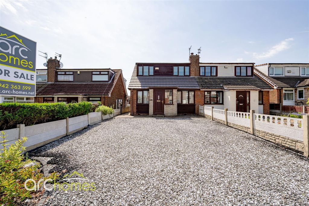 Property photo 2 of 19 Wigan-12.Jpg