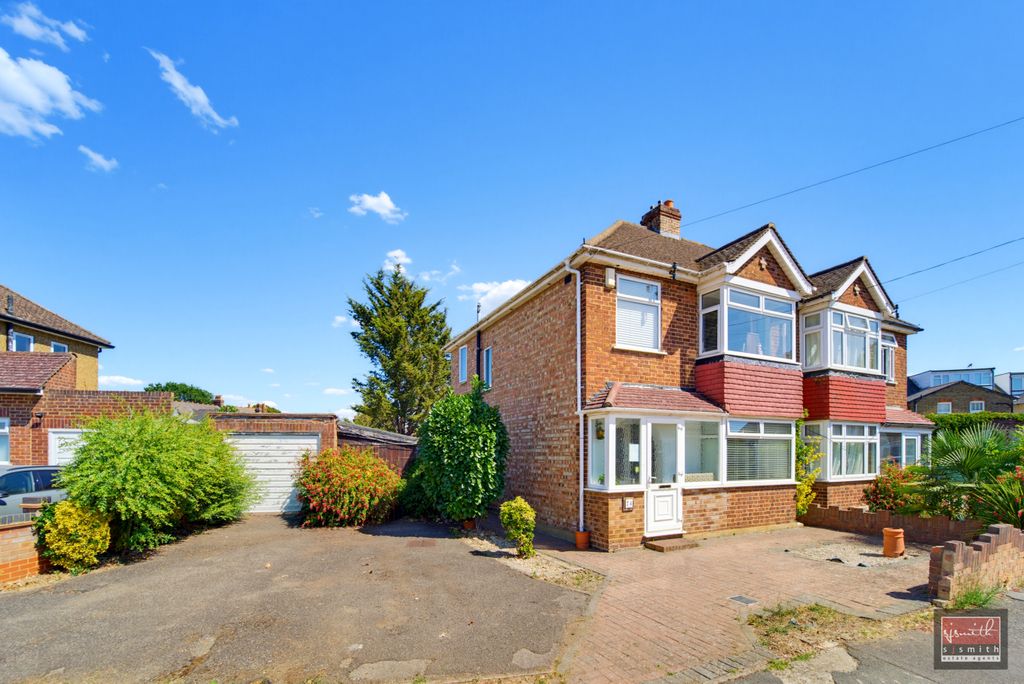 Property photo 1 of 13 Dsc07921