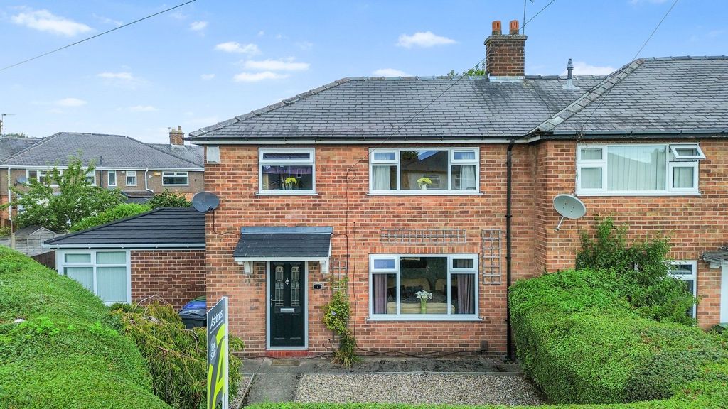 Property photo 1 of 27