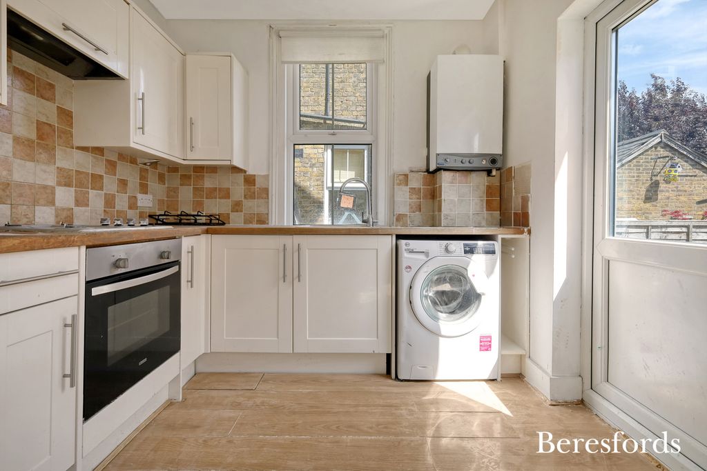 Property photo 3 of 13 Picture No. 09