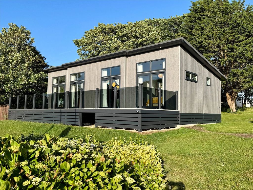 Property photo 1 of 11 Picture No. 13