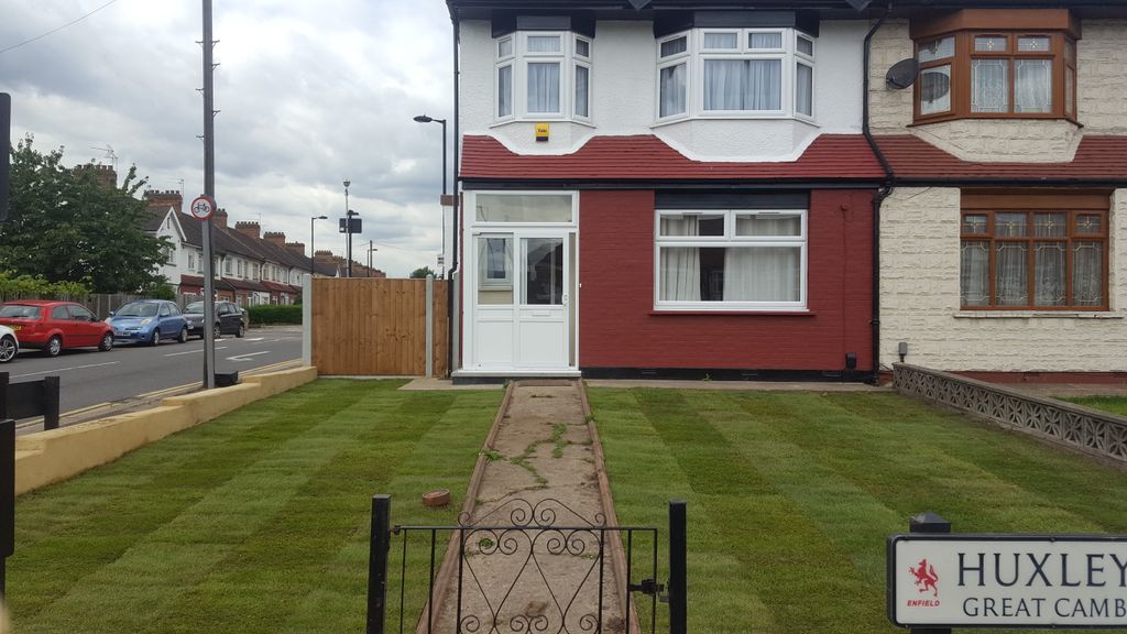 Property photo 1 of 12