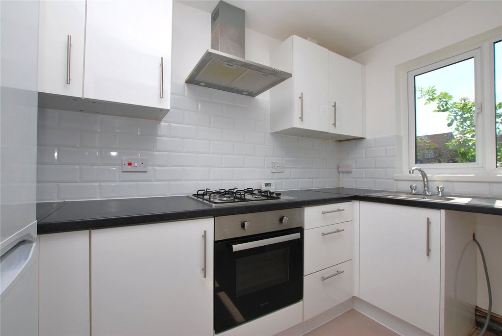 Property photo 2 of 7 Picture No. 03