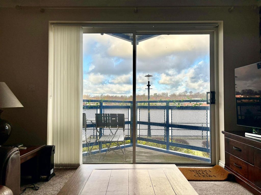 Property photo 1 of 15 13.Jpg