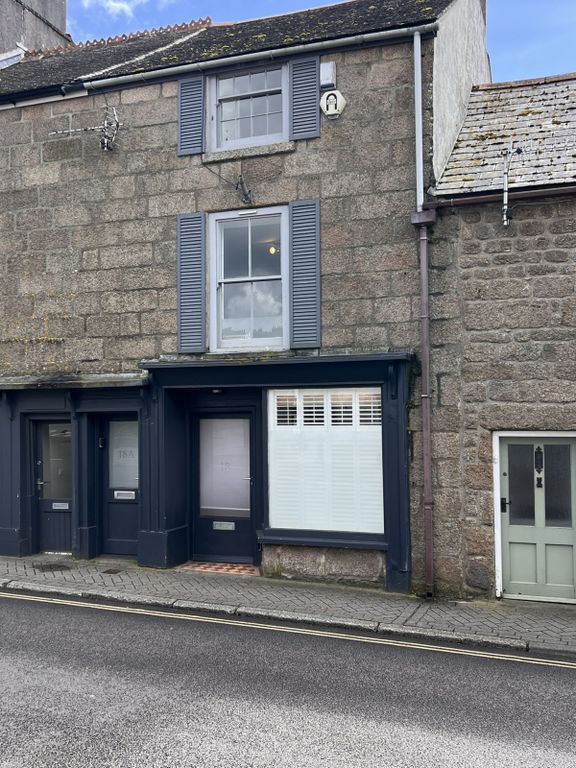 Property photo 1 of 13 2 Bedroom Apartment For Sale