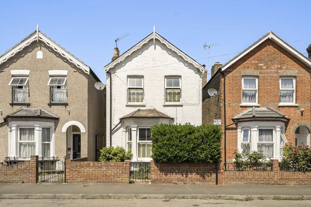 Property photo 1 of 7
