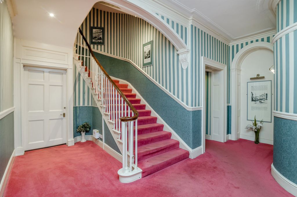 Additional image 6 of 2 bed flat for saleBeaufort Arms Court, Monmouth, Monmouthshire NP25