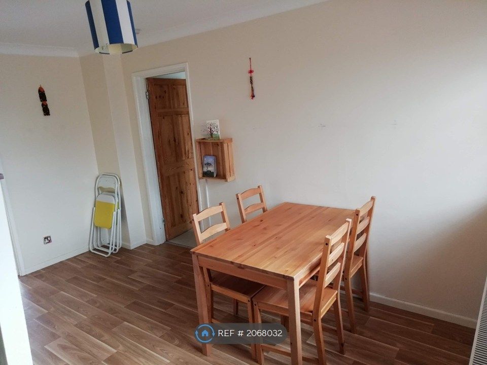 Property photo 2 of 12 Dining Hall