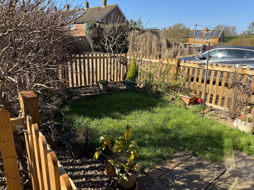 Property photo 2 of 7