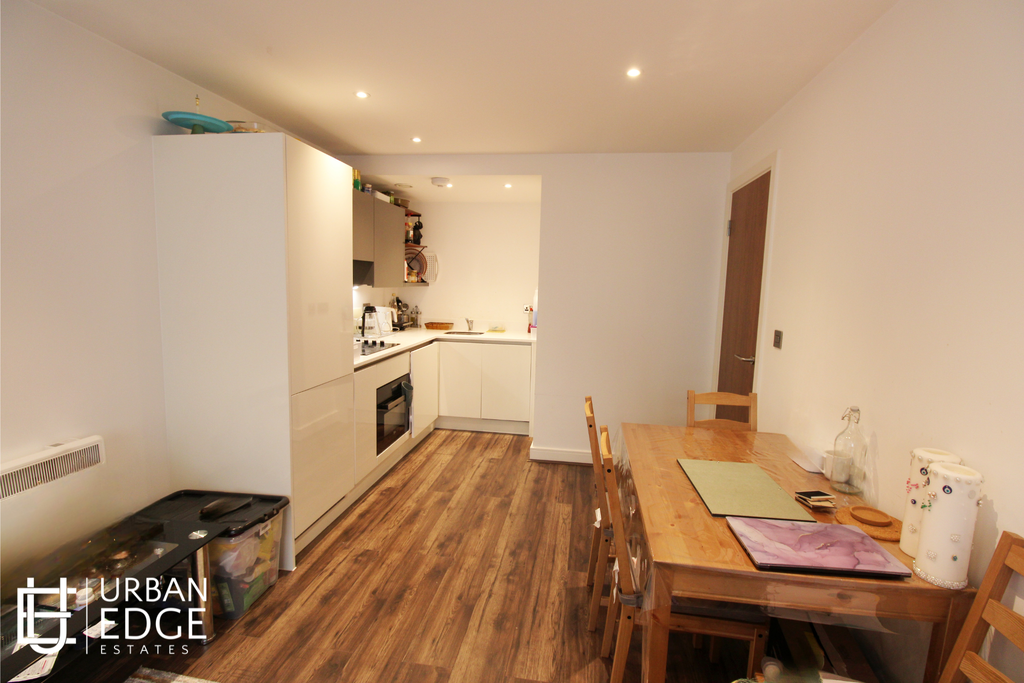 Property photo 2 of 5 Kitchen