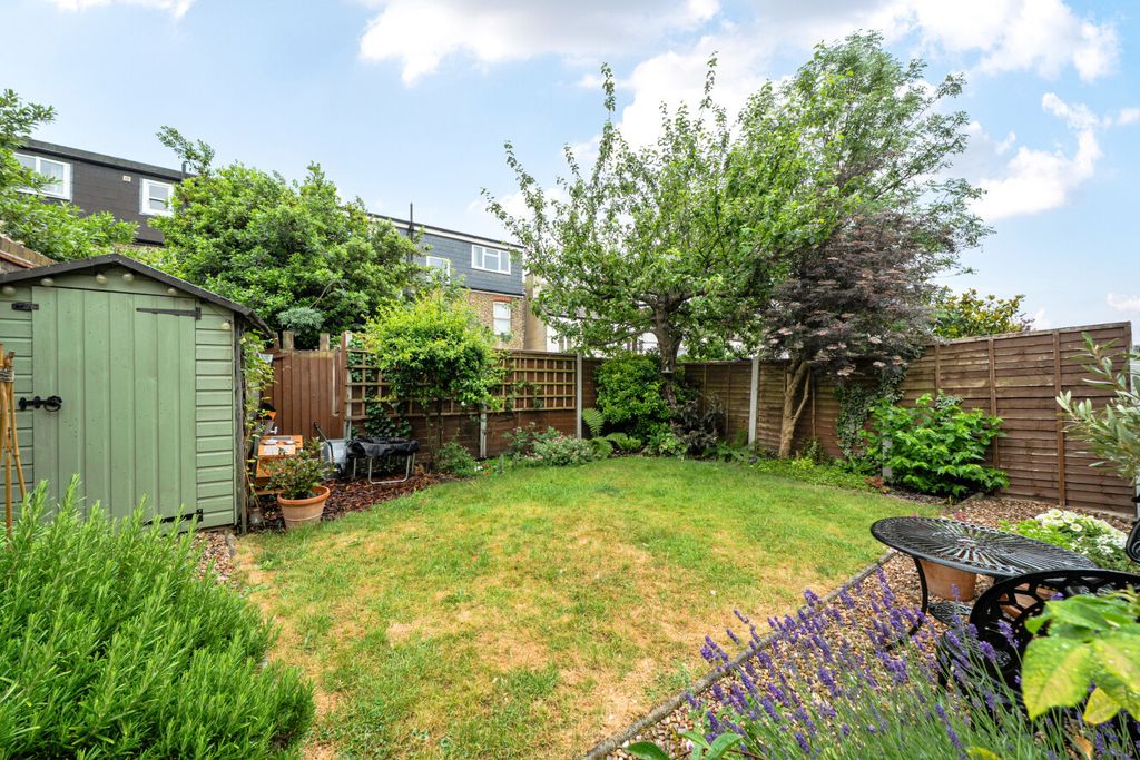 Property photo 2 of 10 1-6A211508c30F5-1...