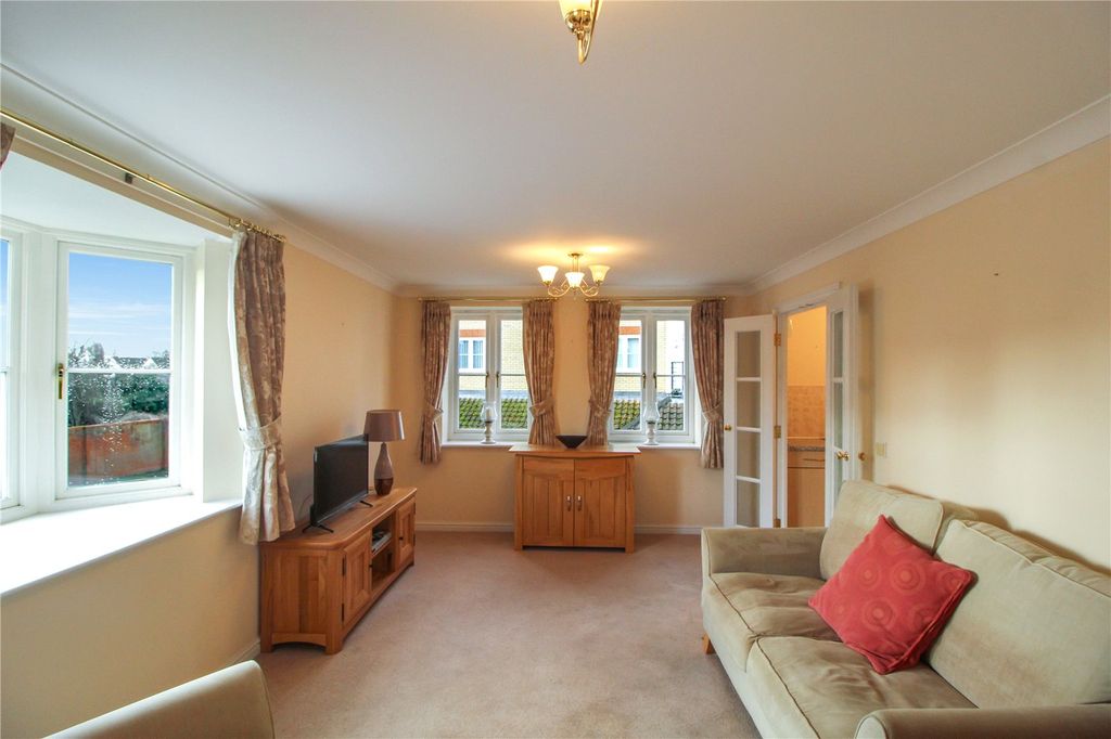 Property photo 2 of 14 Picture No. 07