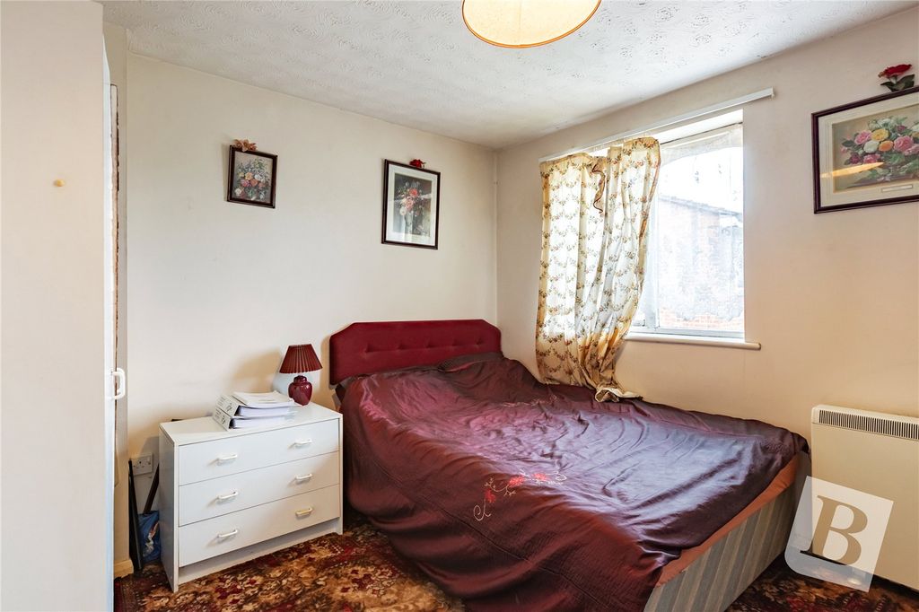 Property photo 3 of 11 Picture No. 19