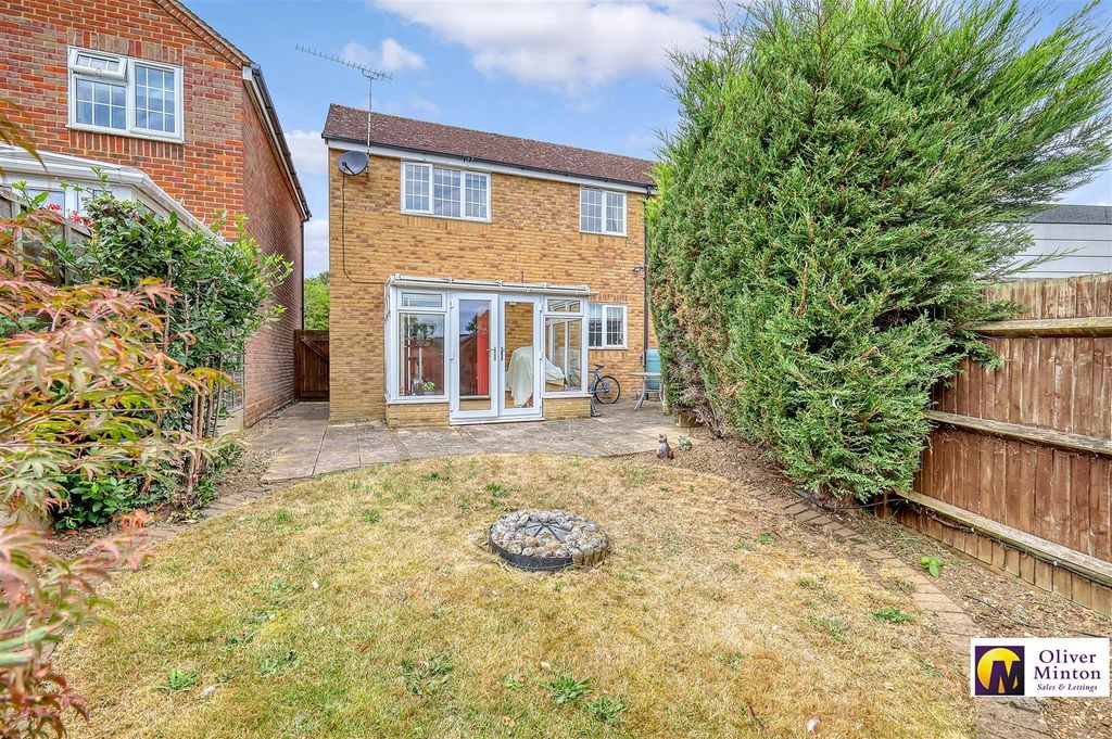 Property photo 2 of 23 Attractive Rear Garden