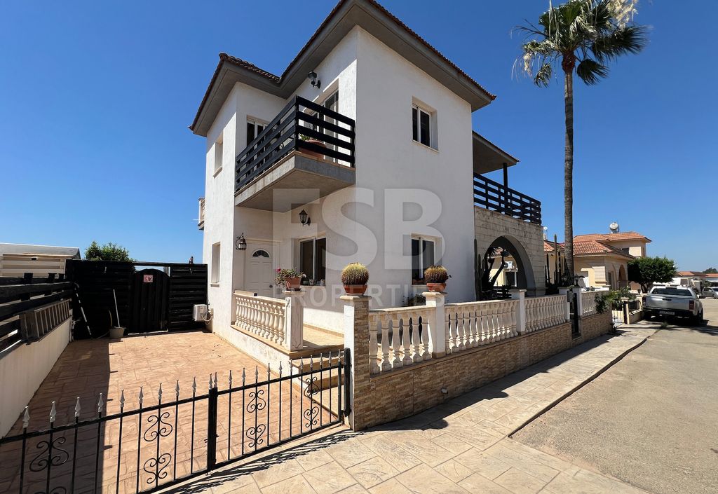 Property photo 1 of 21