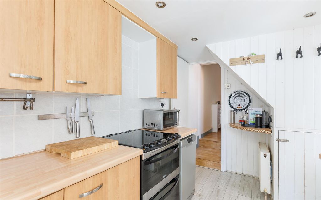 Property photo 3 of 22 15.Jpg