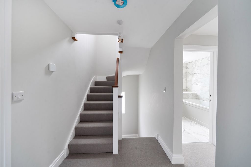 Additional image 10 of 5 bed detached house for saleDavenant Road, Oxford OX2