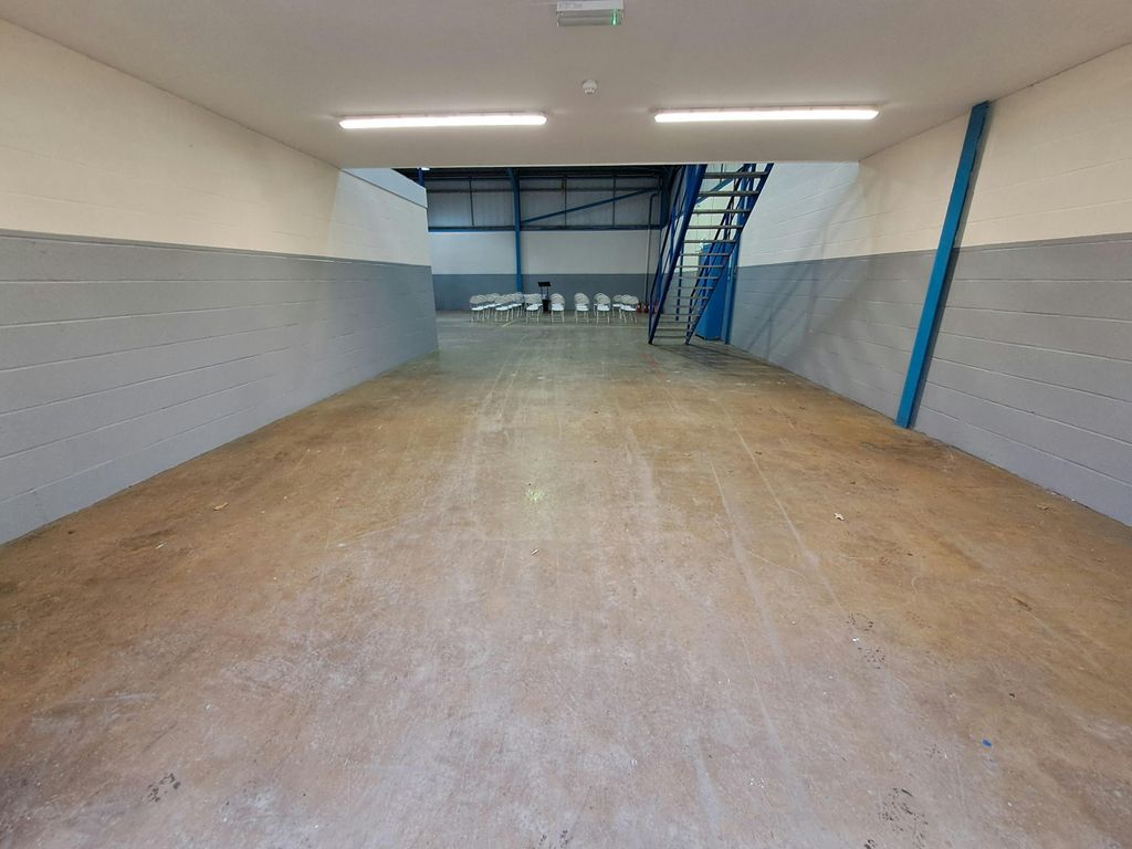 Property photo 3 of 12 1000020964.Jpg