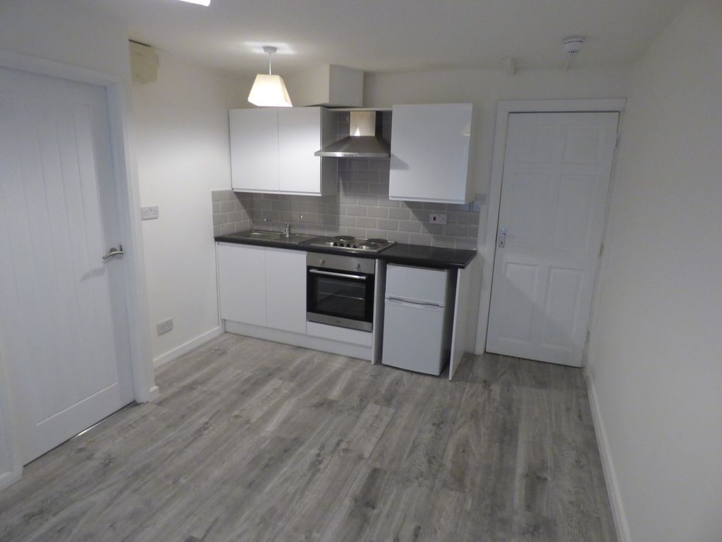 Property photo 3 of 8 872-Hr-1.Jpg