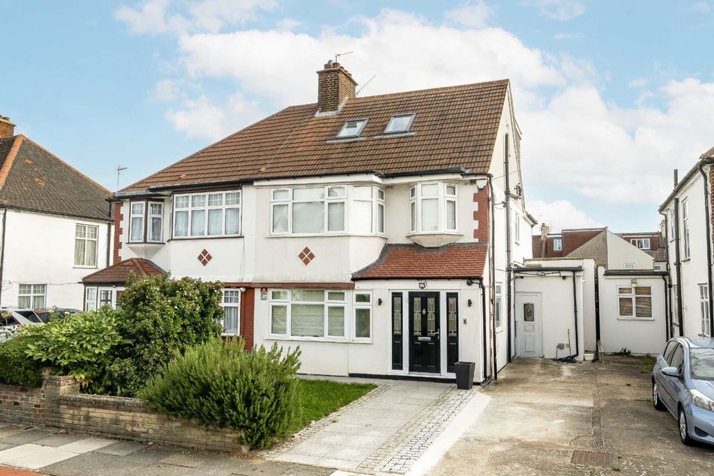 Property photo 1 of 14