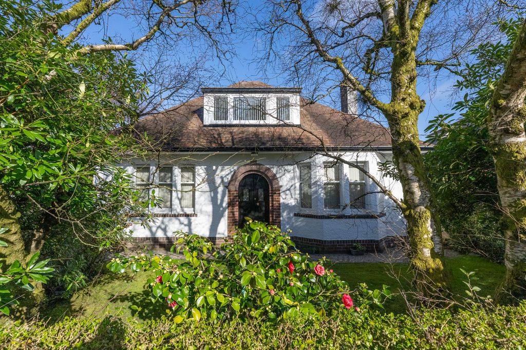 Property photo 1 of 34