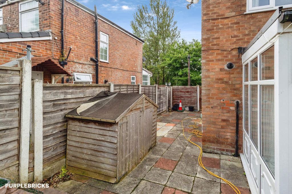 Property photo 3 of 28
