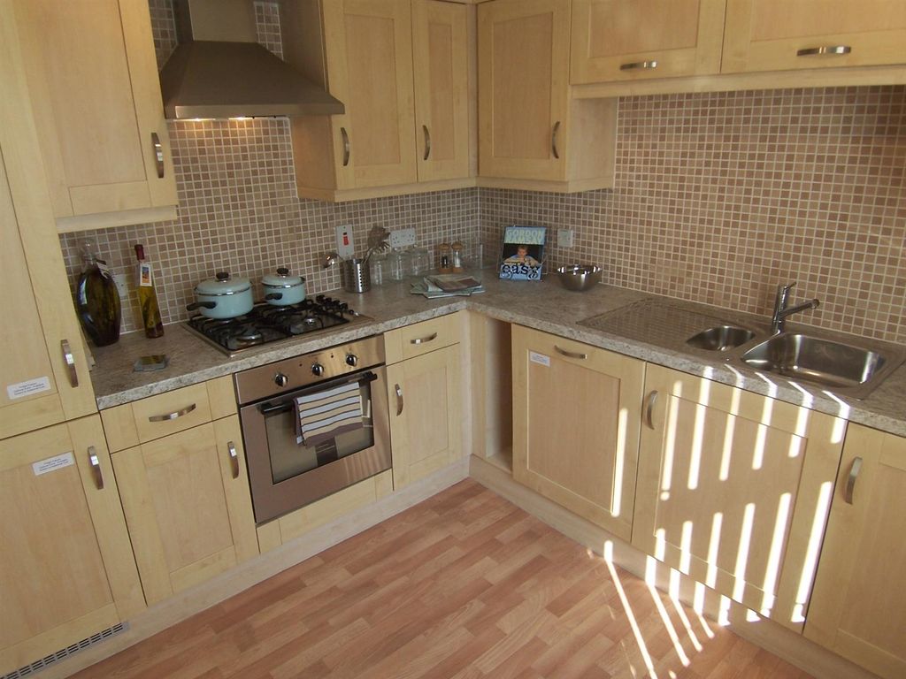 Property photo 2 of 9