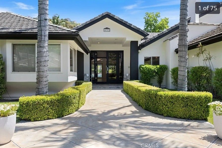 Property photo 1 of 60
