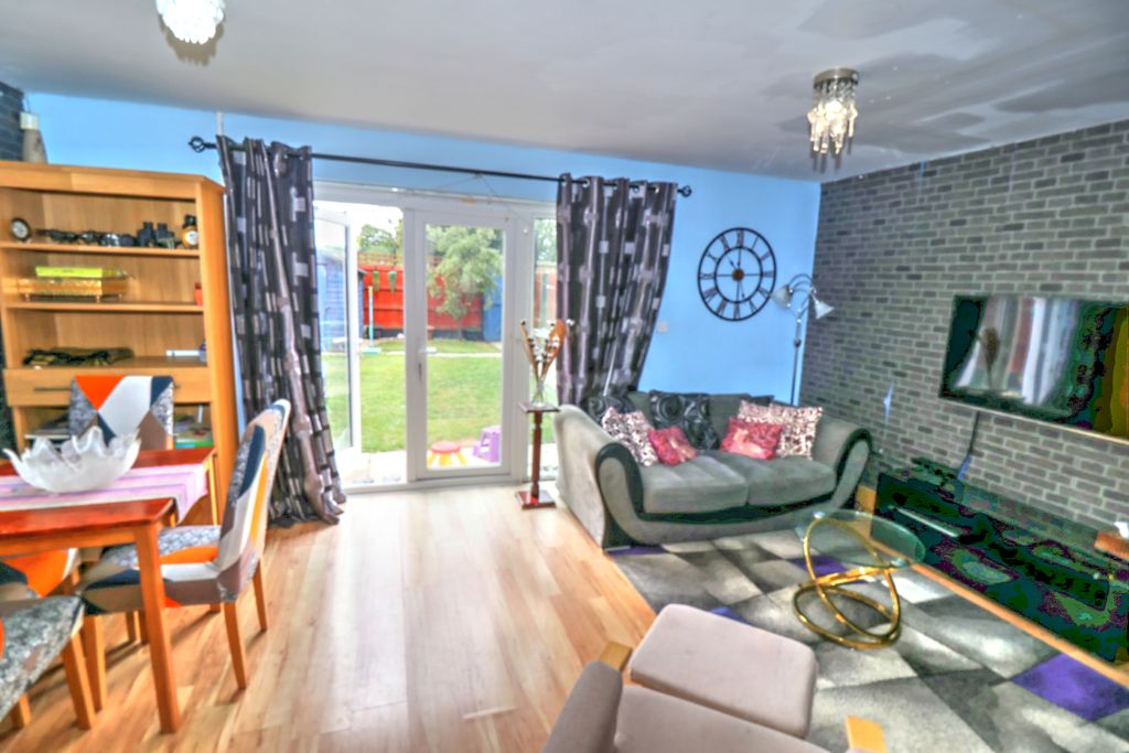 Property photo 3 of 18 Img_8490