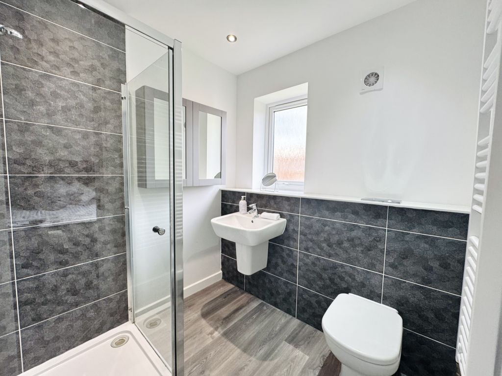 Additional image 18 of 4 bed detached house for saleOakfield Gardens, Peterlee, Durham SR8