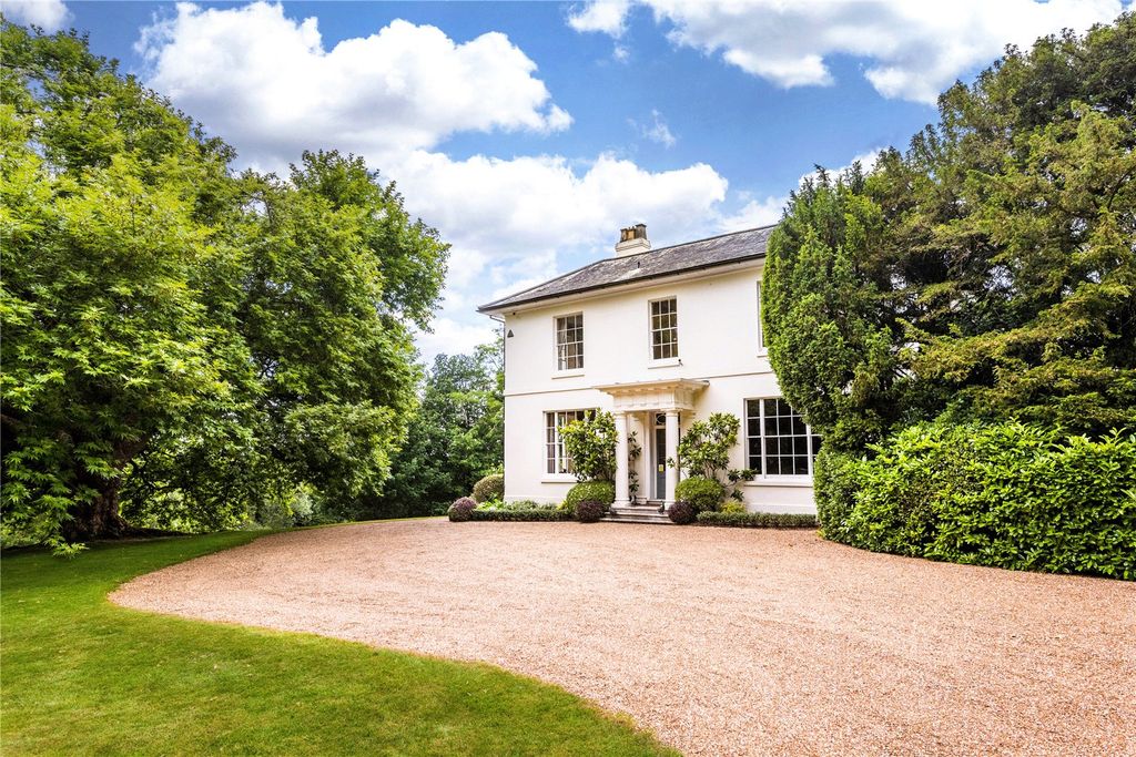 Property photo 2 of 20 The Old Vicarage