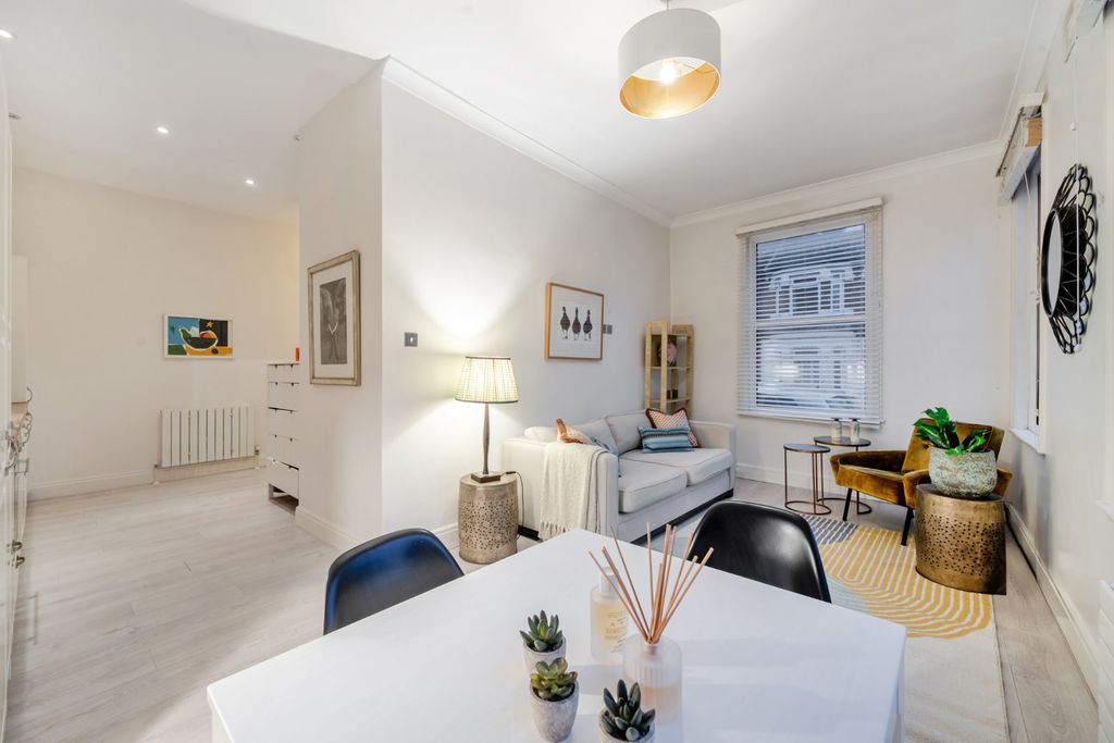 Property photo 1 of 12 Picture No. 08