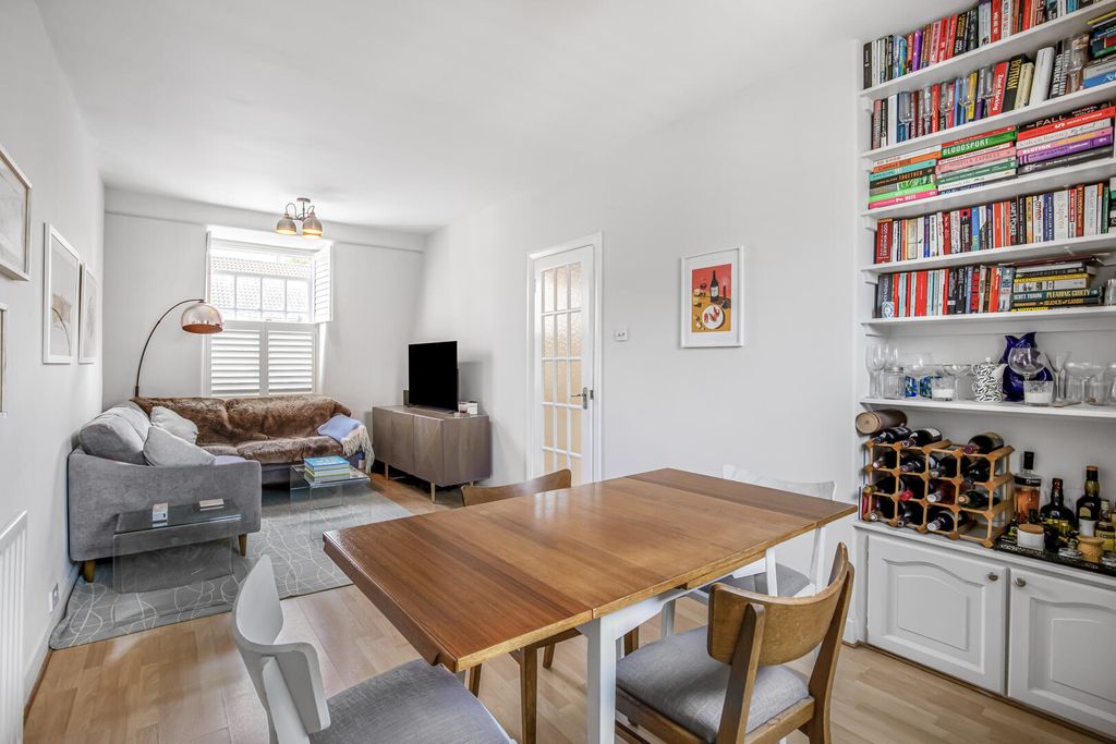 Property photo 1 of 14 Dining Room