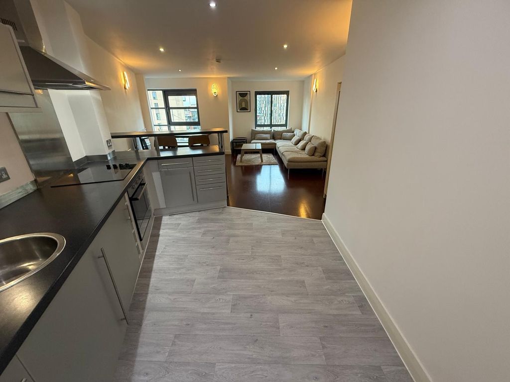 Property photo 1 of 13 Photo 18