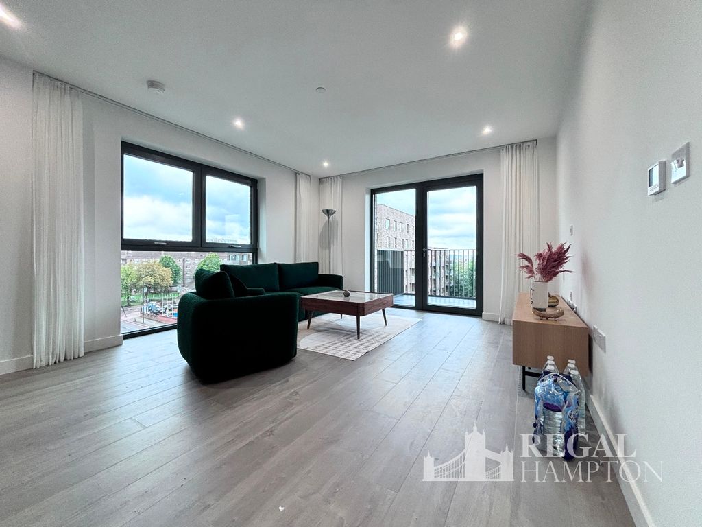 Property photo 2 of 19