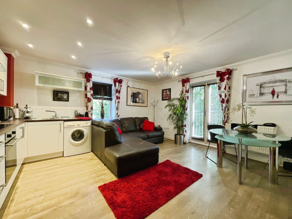 Property photo 3 of 11 Img_7741