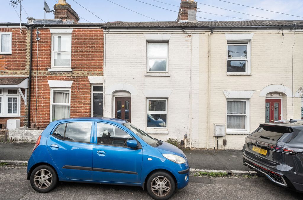 Property photo 1 of 18 1458972-28-6A0B56...