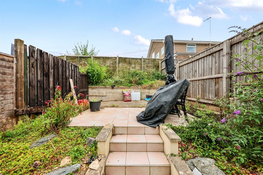 Property photo 3 of 8 Picture No. 03