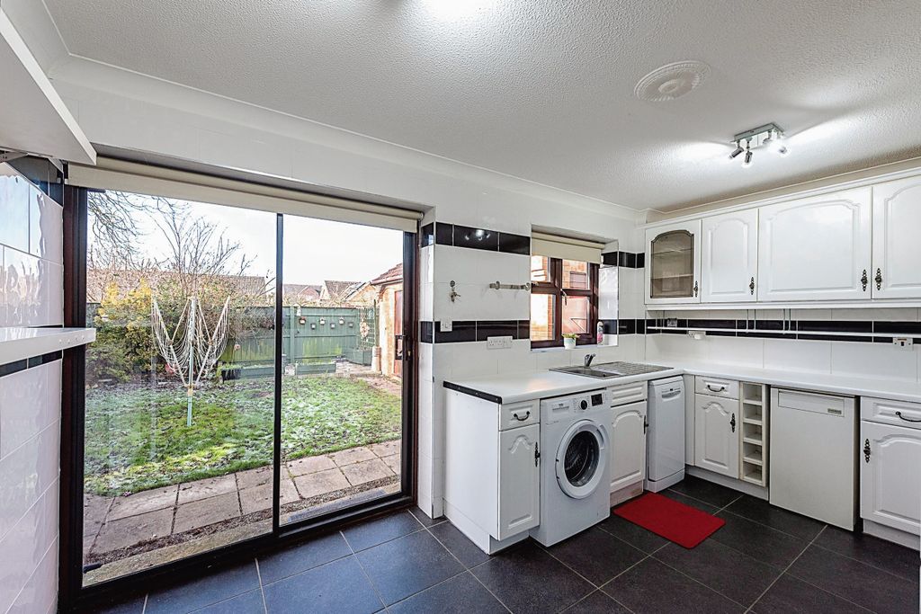 Property photo 3 of 14 View