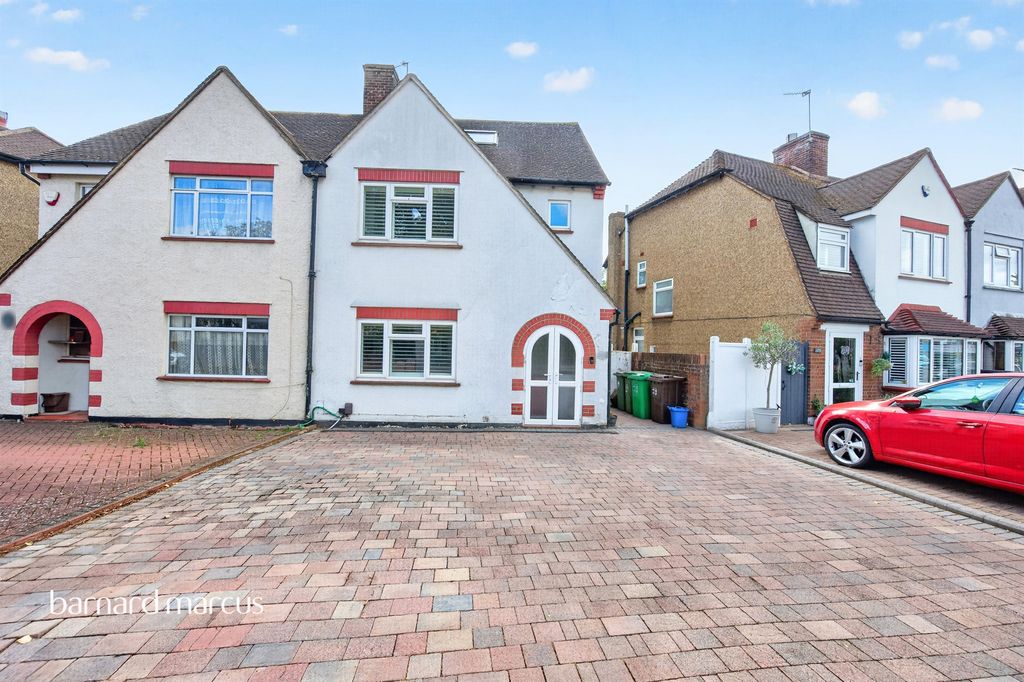Property photo 1 of 20