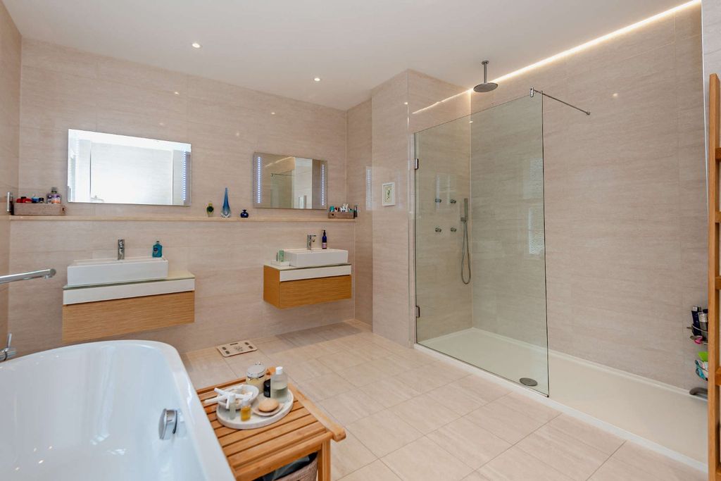 Additional image 16 of 6 bed detached house for saleMonks Walk, Ascot, Berkshire SL5
