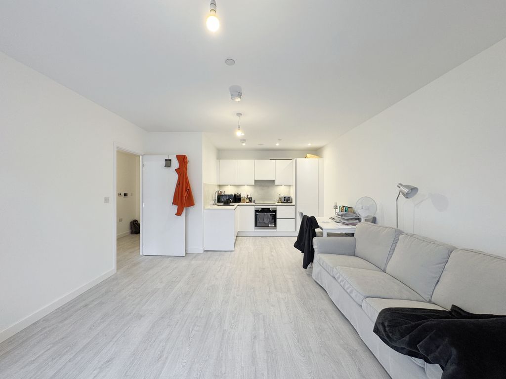 Property photo 1 of 6