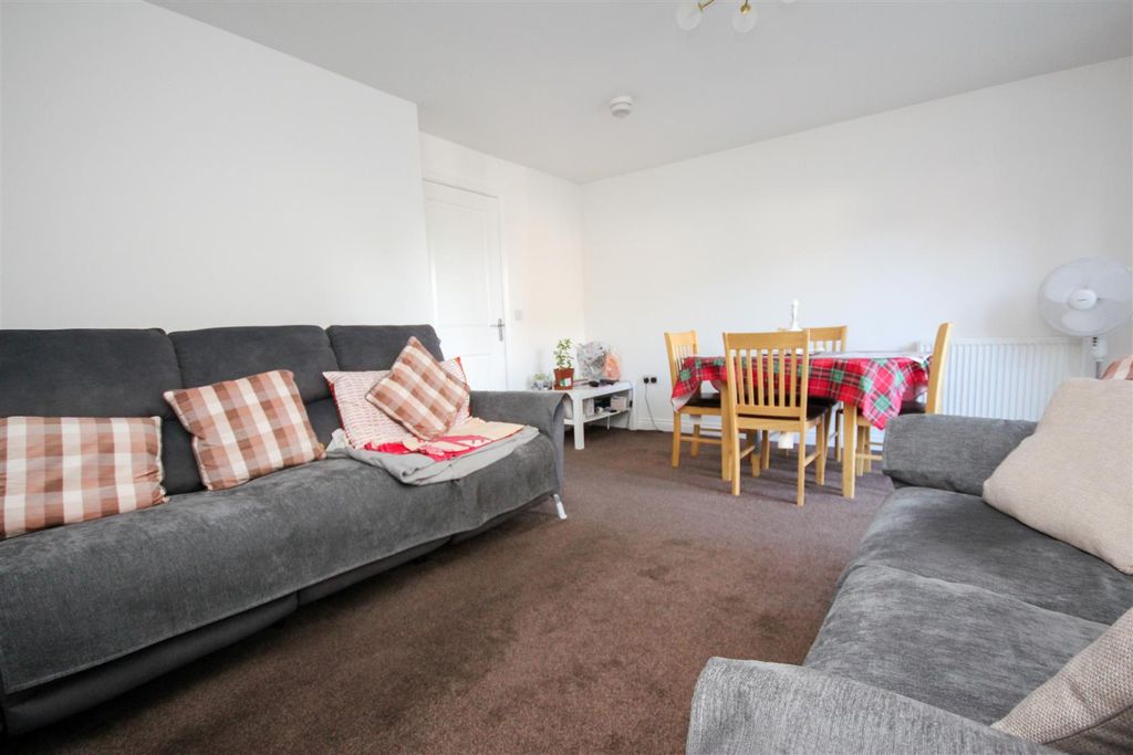 Property photo 2 of 15 Living 1.Jpg