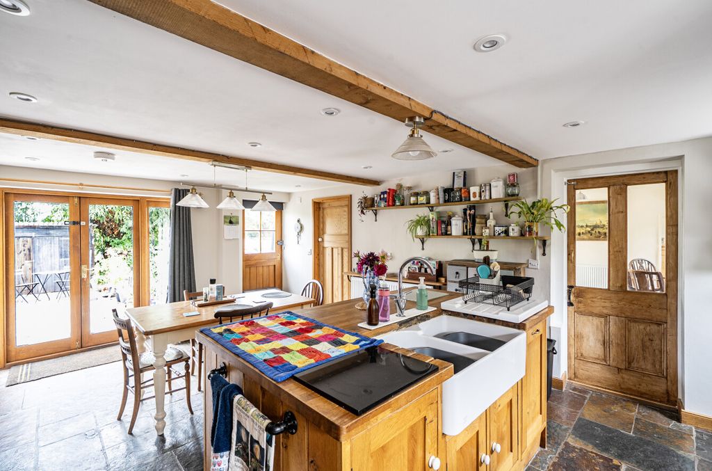 Property photo 3 of 27 1516625 (16).Jpg